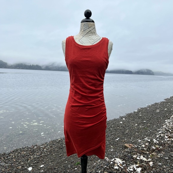 LAST CHANCE 🌞3 for $25🌞 | Leith Side Ruched Body-con Dress - Picture 2 of 8